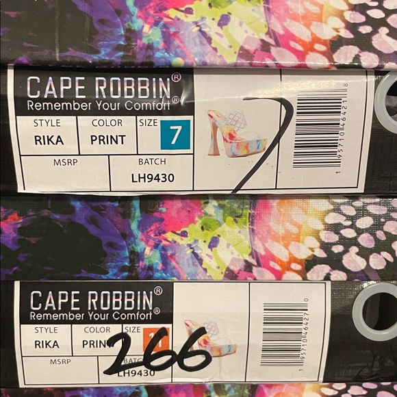 •CAPE ROBBIN• “Rika” Rhinestone Square Toe Platform High Heels - Multi // NIB - Picture 13 of 16